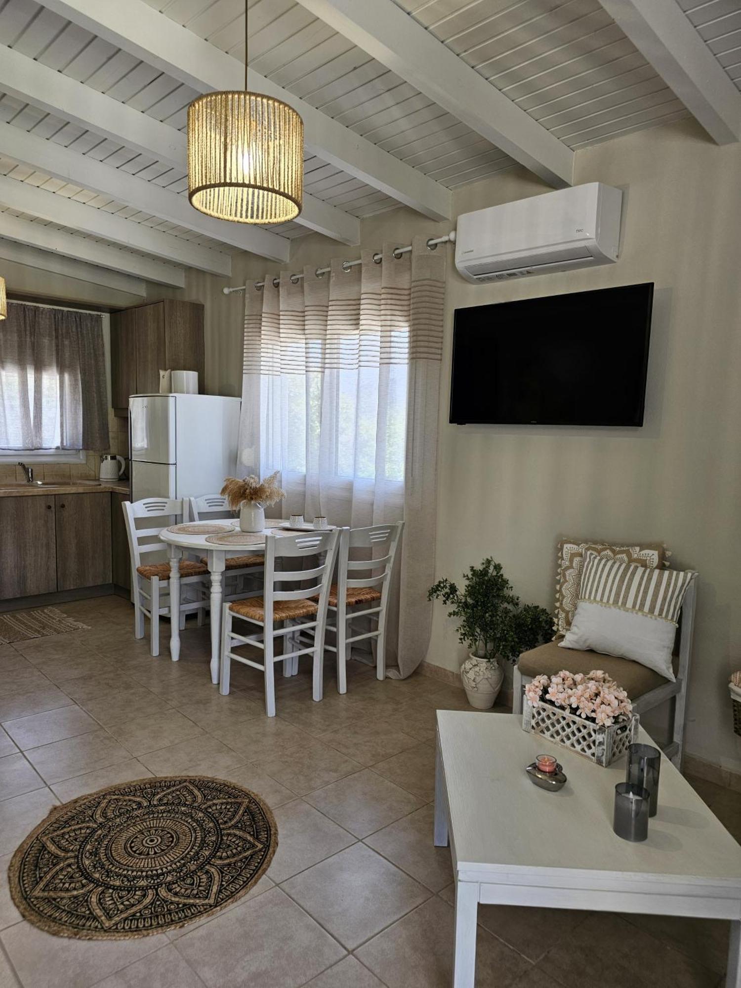 Ornament: Infinite Nature Villa Dhafnes المظهر الخارجي الصورة