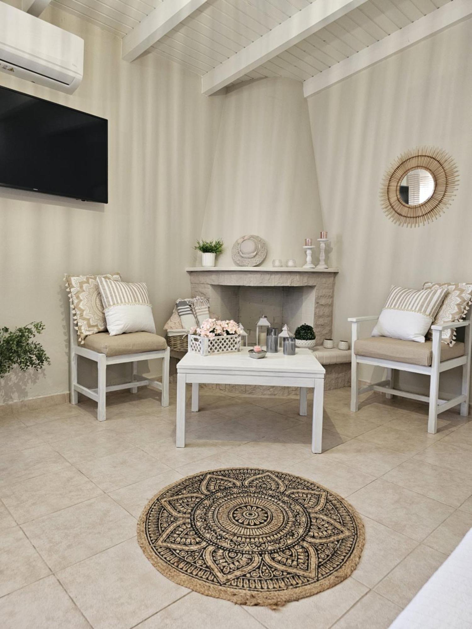 Ornament: Infinite Nature Villa Dhafnes المظهر الخارجي الصورة