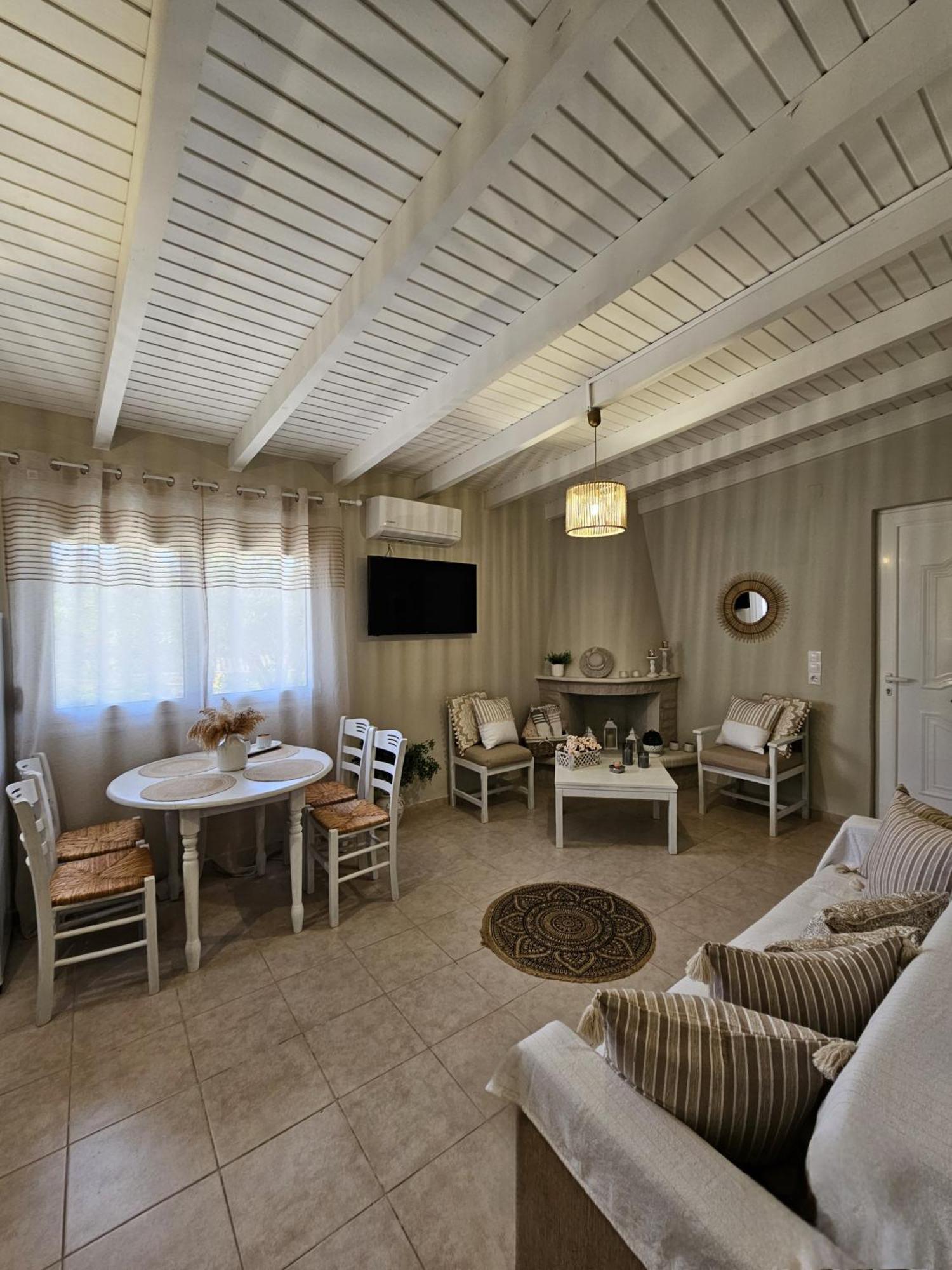 Ornament: Infinite Nature Villa Dhafnes المظهر الخارجي الصورة
